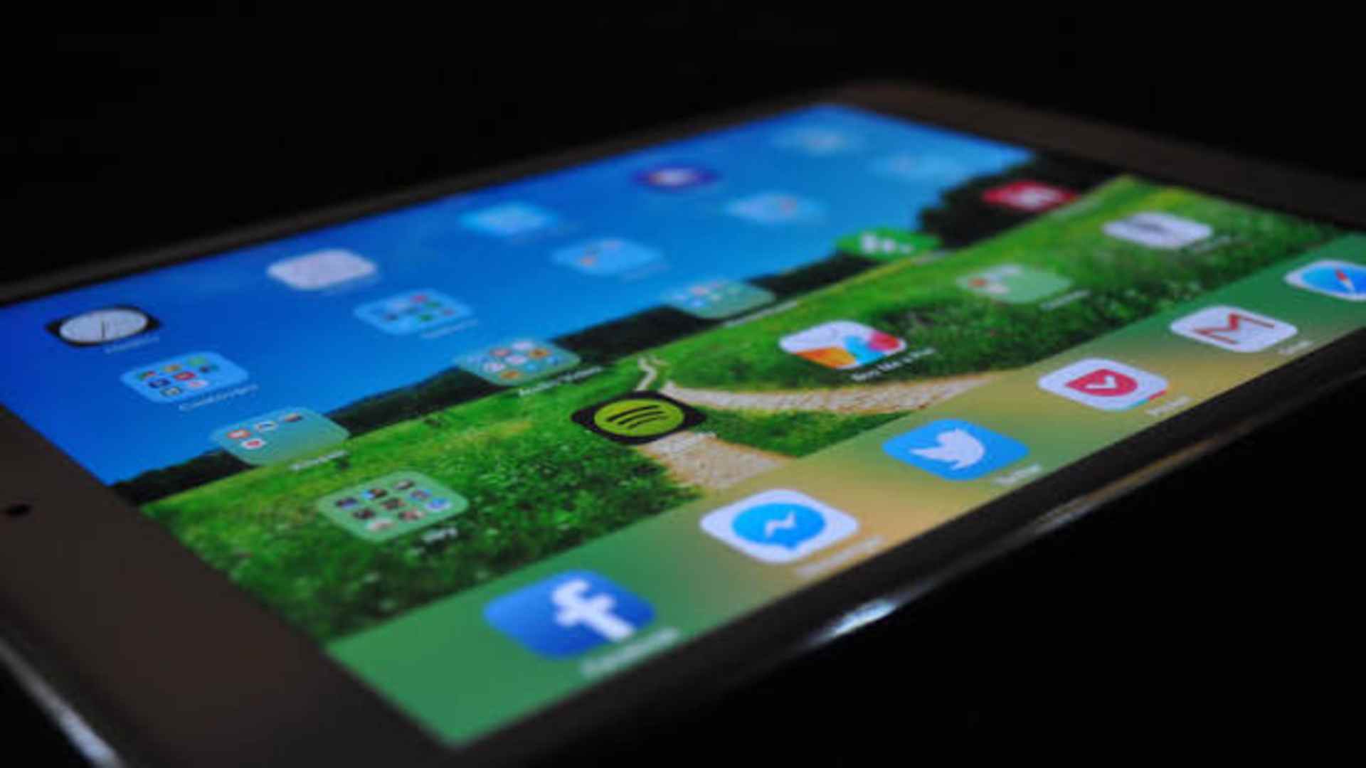 18+ sports betting apps Exploring Sports Betting Apps With Age Requirements